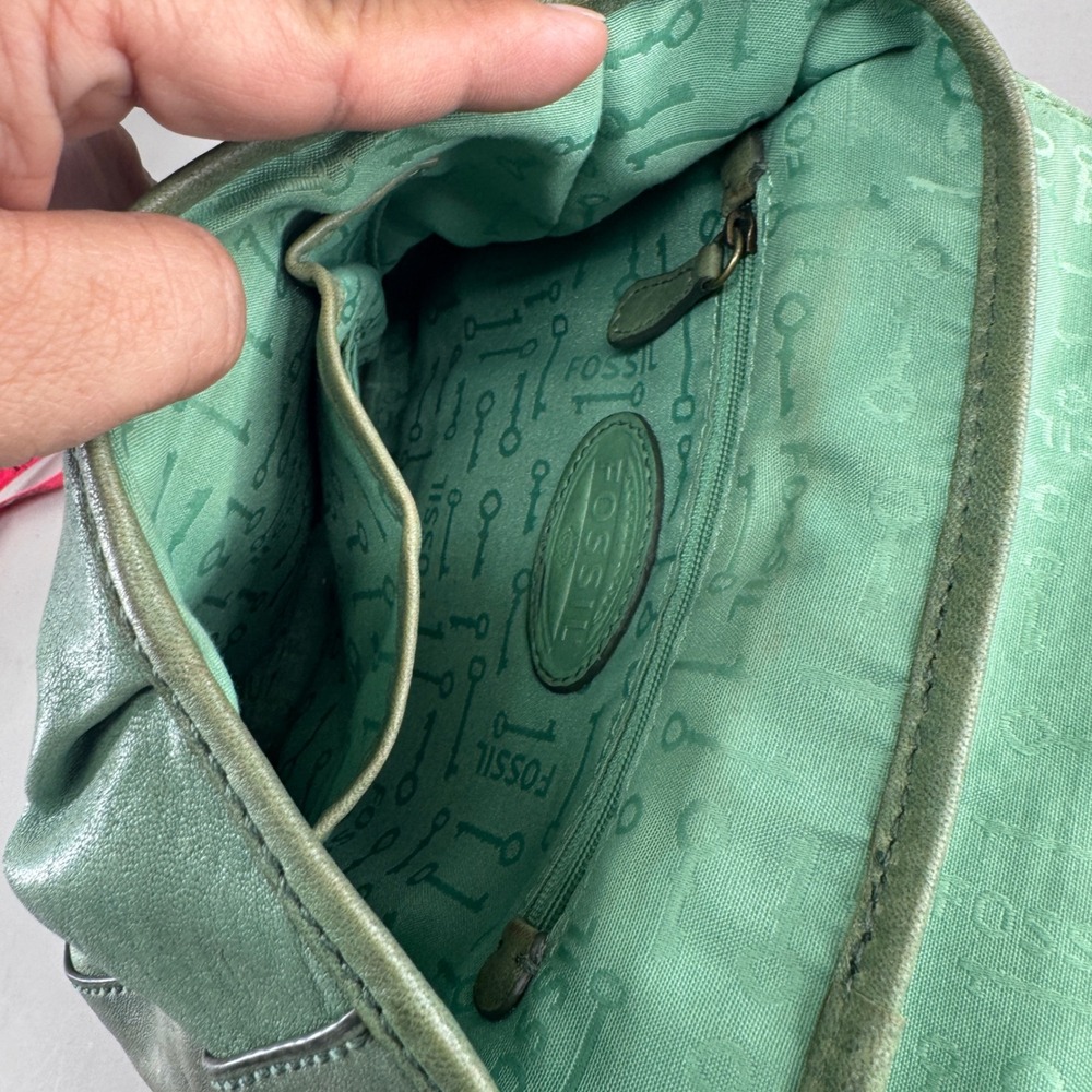 Fossil Women Lamb Leather Crossbody Bag Turnlock Key Charm Sage Green 7091 - Picture 6 of 11
